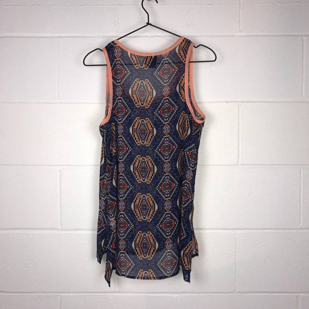NWOT Bobeau Sleeveless Semi Sheer Tank Blouse Size Small - Picture 5 of 9